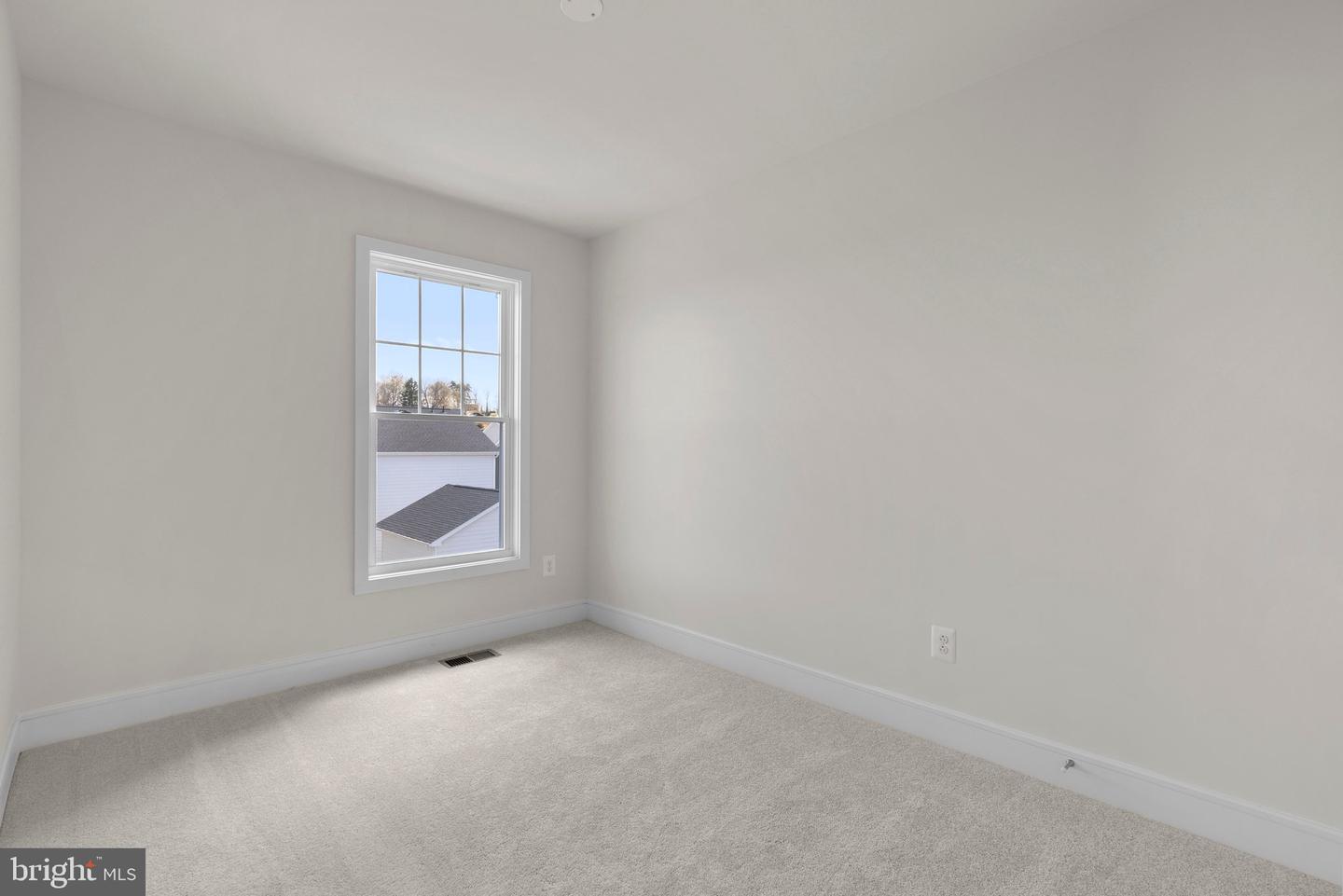 8671 Anderson Ave Property Photo 25