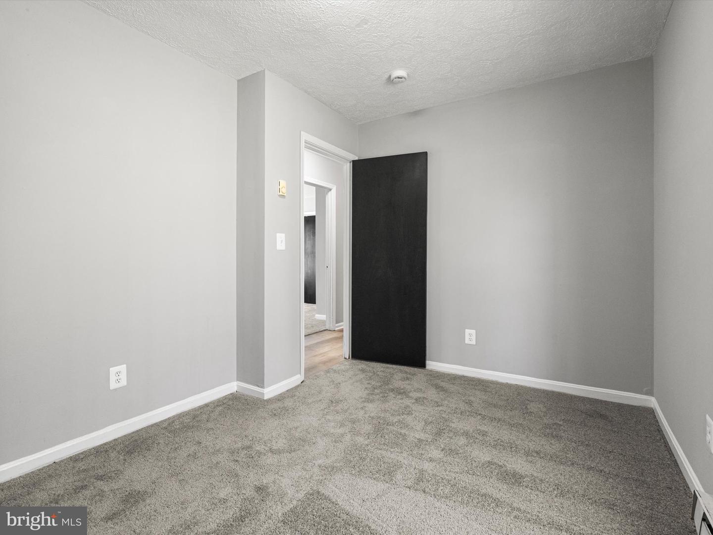 8386 Pinn Turn Property Photo 17