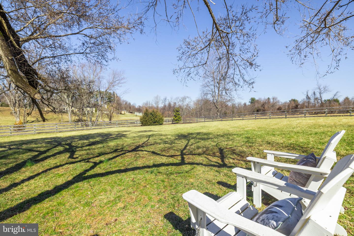 6592 Smitten Farm Ln Property Photo 3