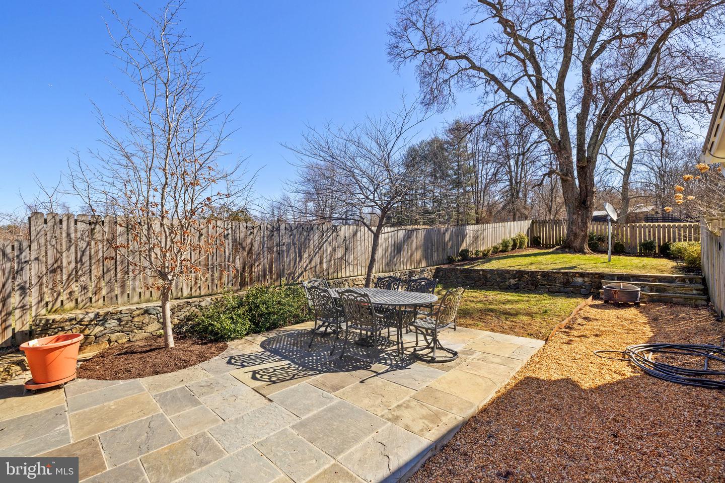 6592 Smitten Farm Ln Property Photo 20