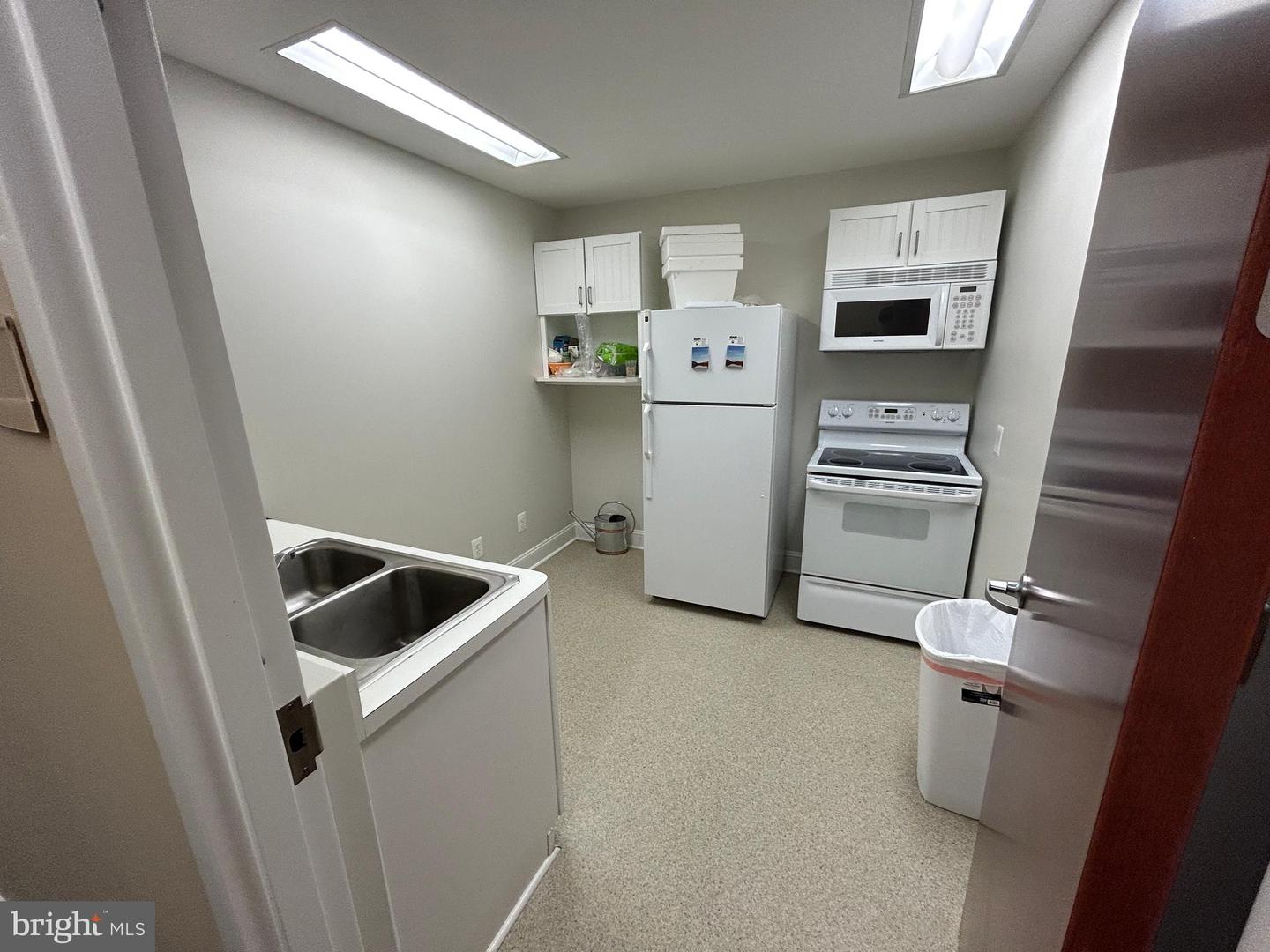 8452 Renalds Ave Property Photo 30