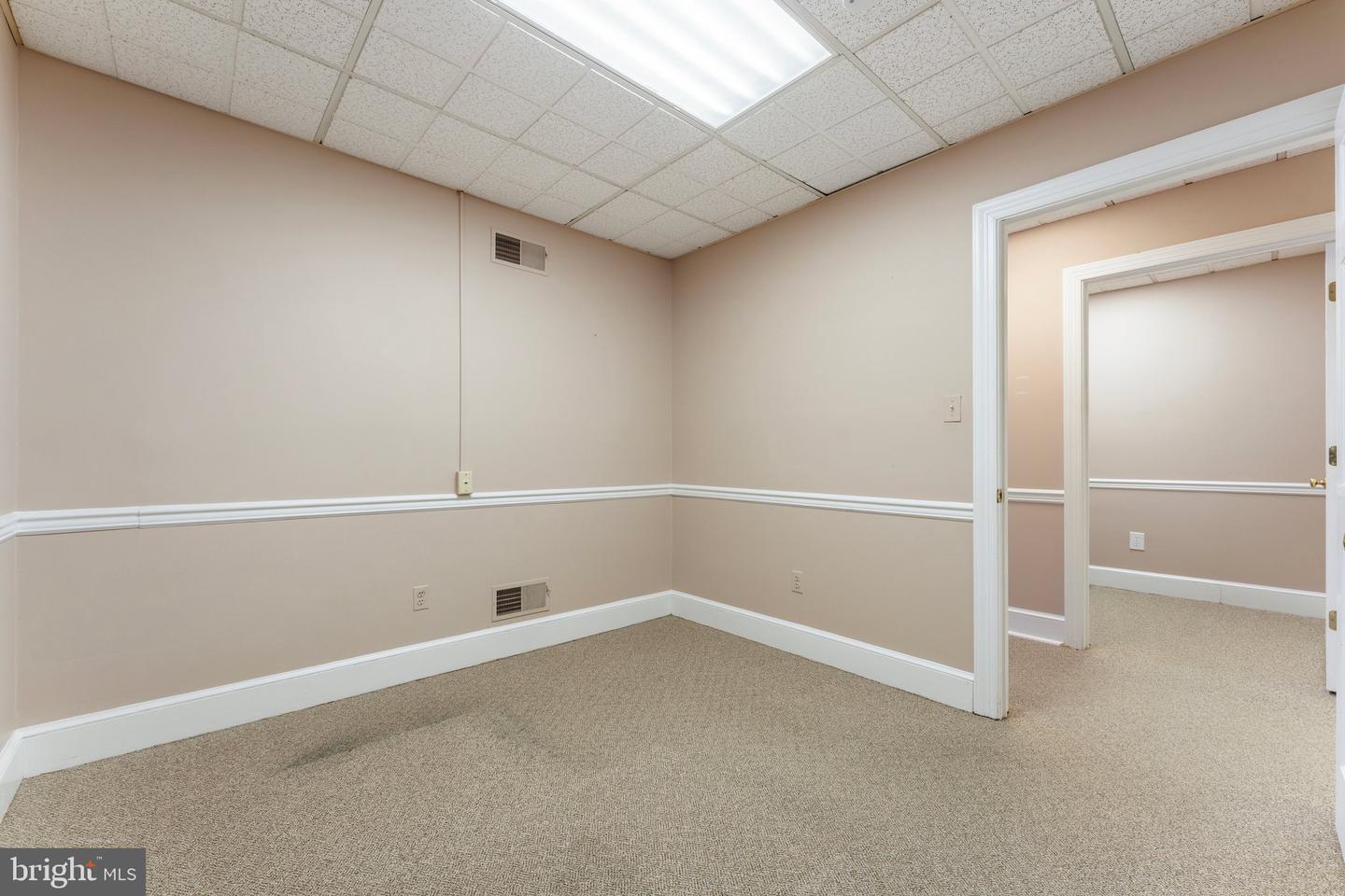 29 Culpeper St Property Photo 9