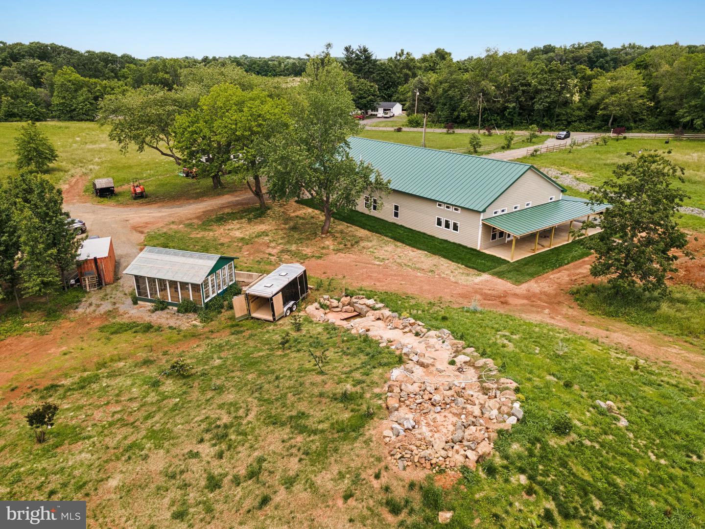 7285 Opal Rd Property Photo 2