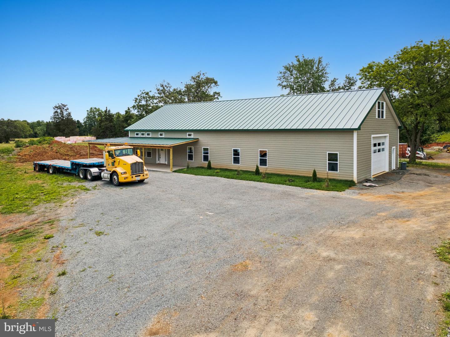 7285 Opal Rd Property Photo 5