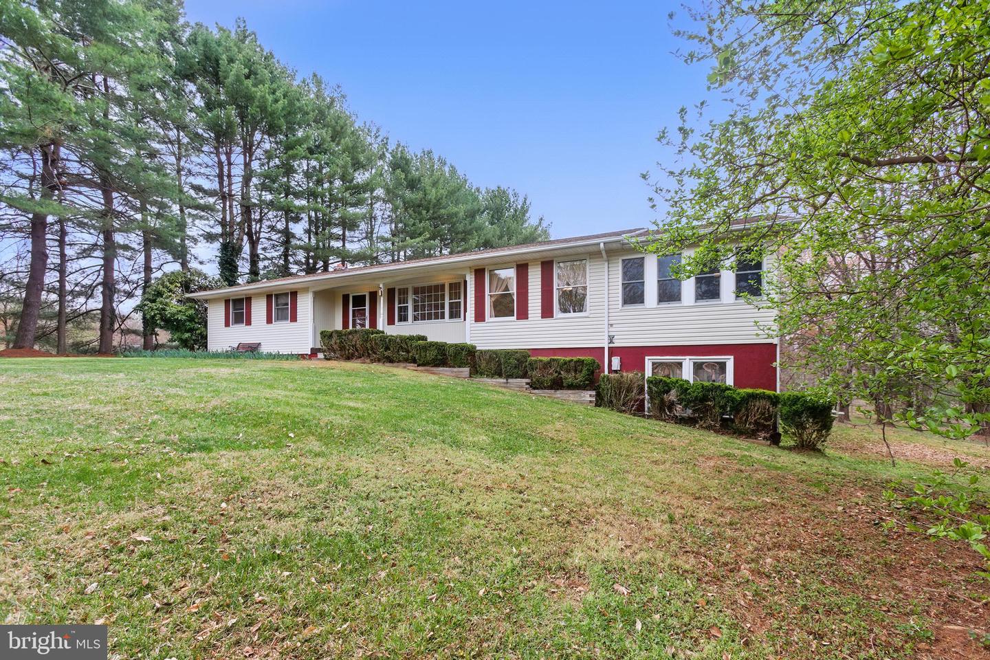 6014 Germantown Rd Property Photo 3