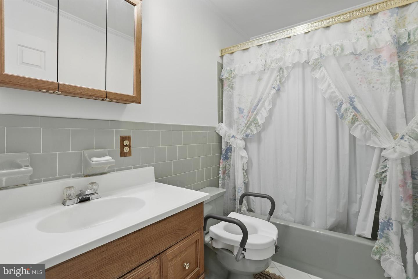 6014 Germantown Rd Property Photo 23