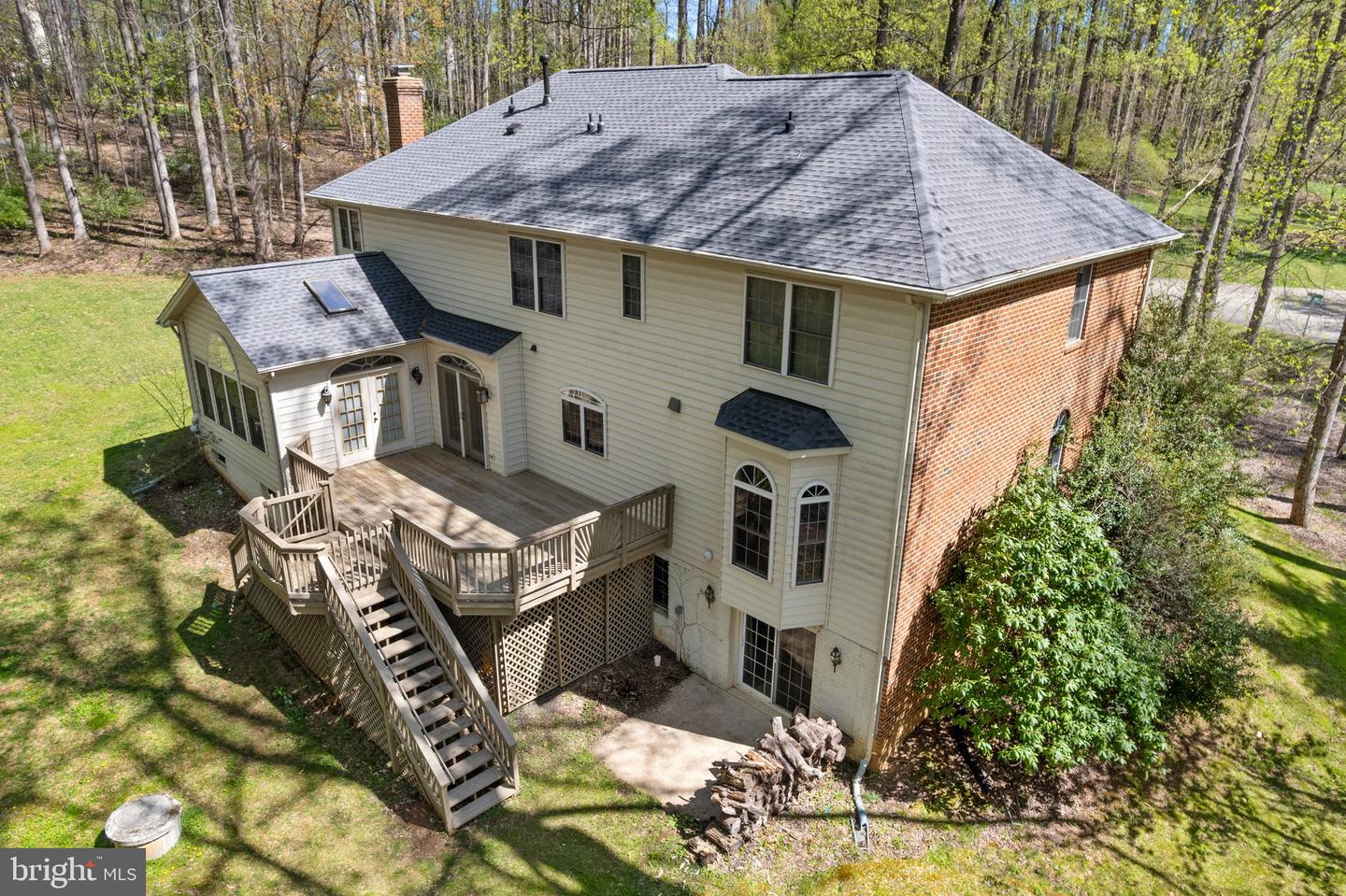 6558 Stoneridge Ct Property Photo 8