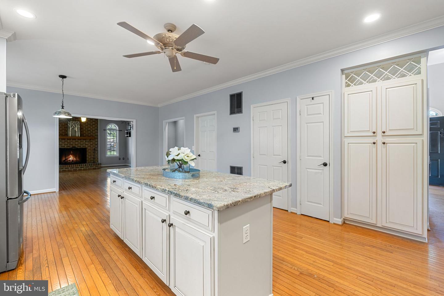 6558 Stoneridge Ct Property Photo 24