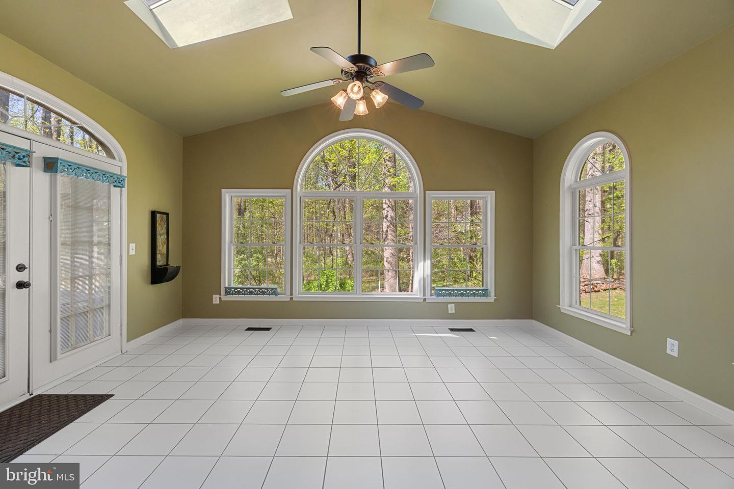 6558 Stoneridge Ct Property Photo 28