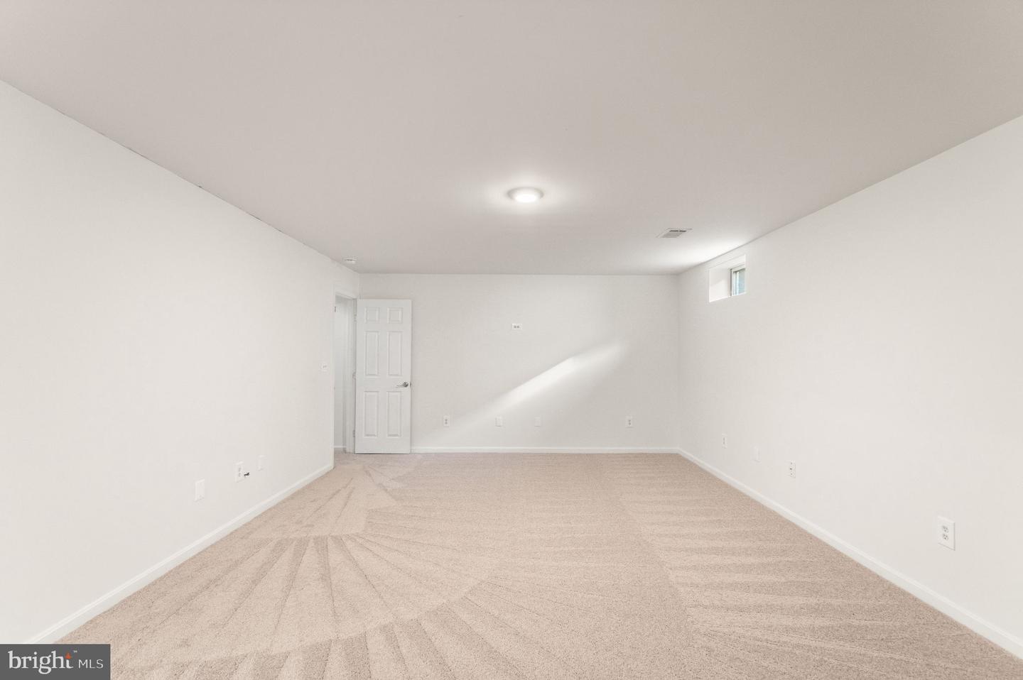 3680 Osborne Dr Property Photo 34