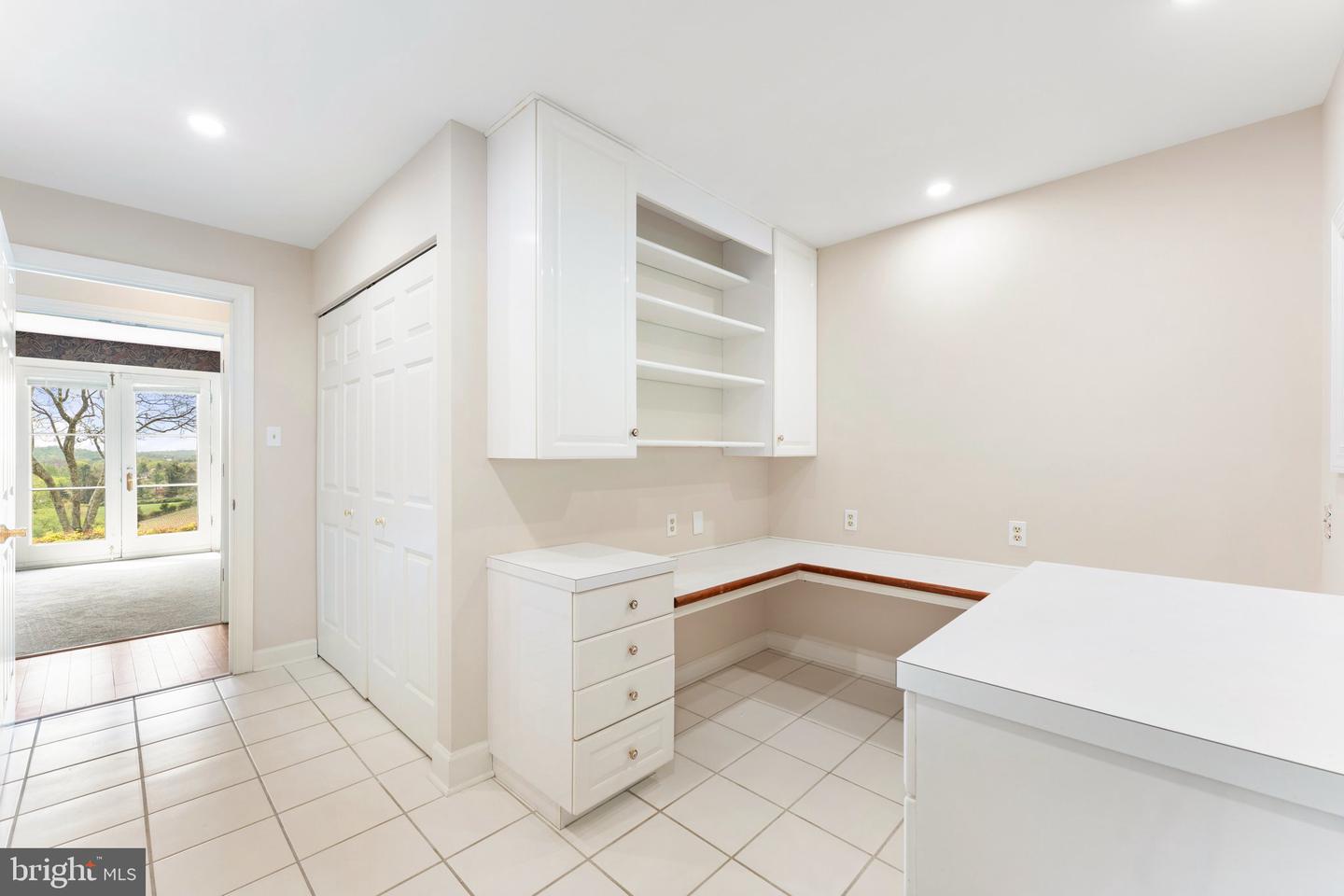 8300 Falcon Glen Rd Property Photo 30