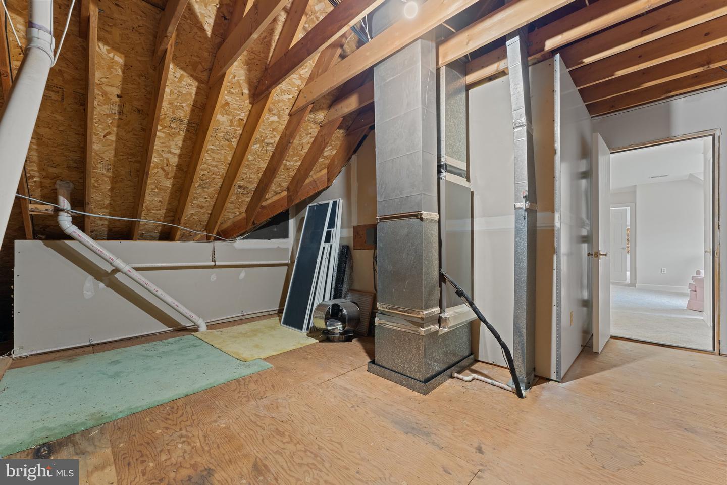 8300 Falcon Glen Rd Property Photo 70