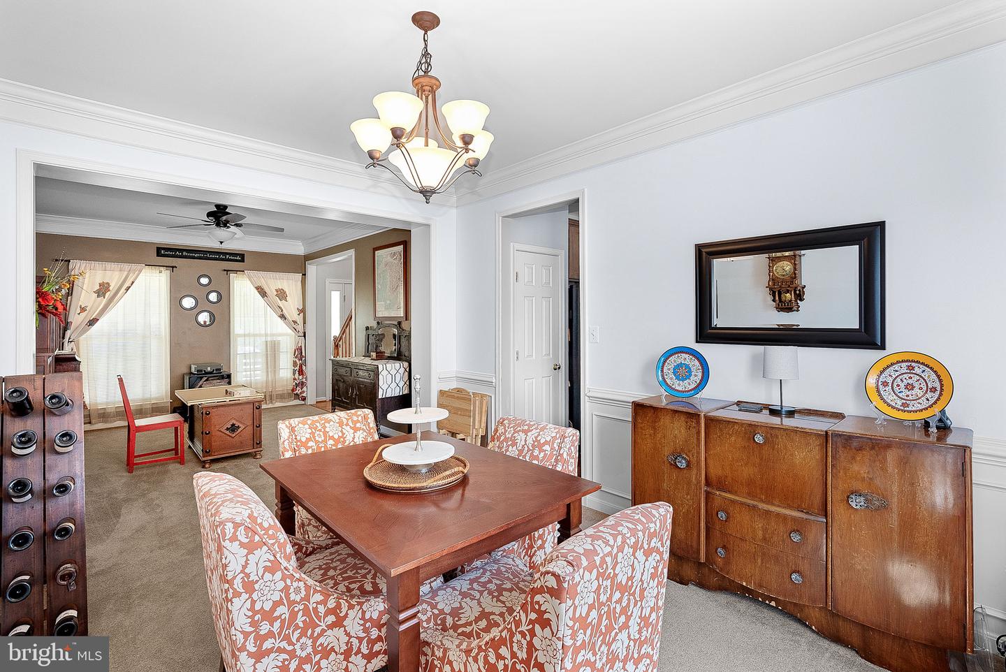 10799 Reynard Fox Ln Property Photo 5