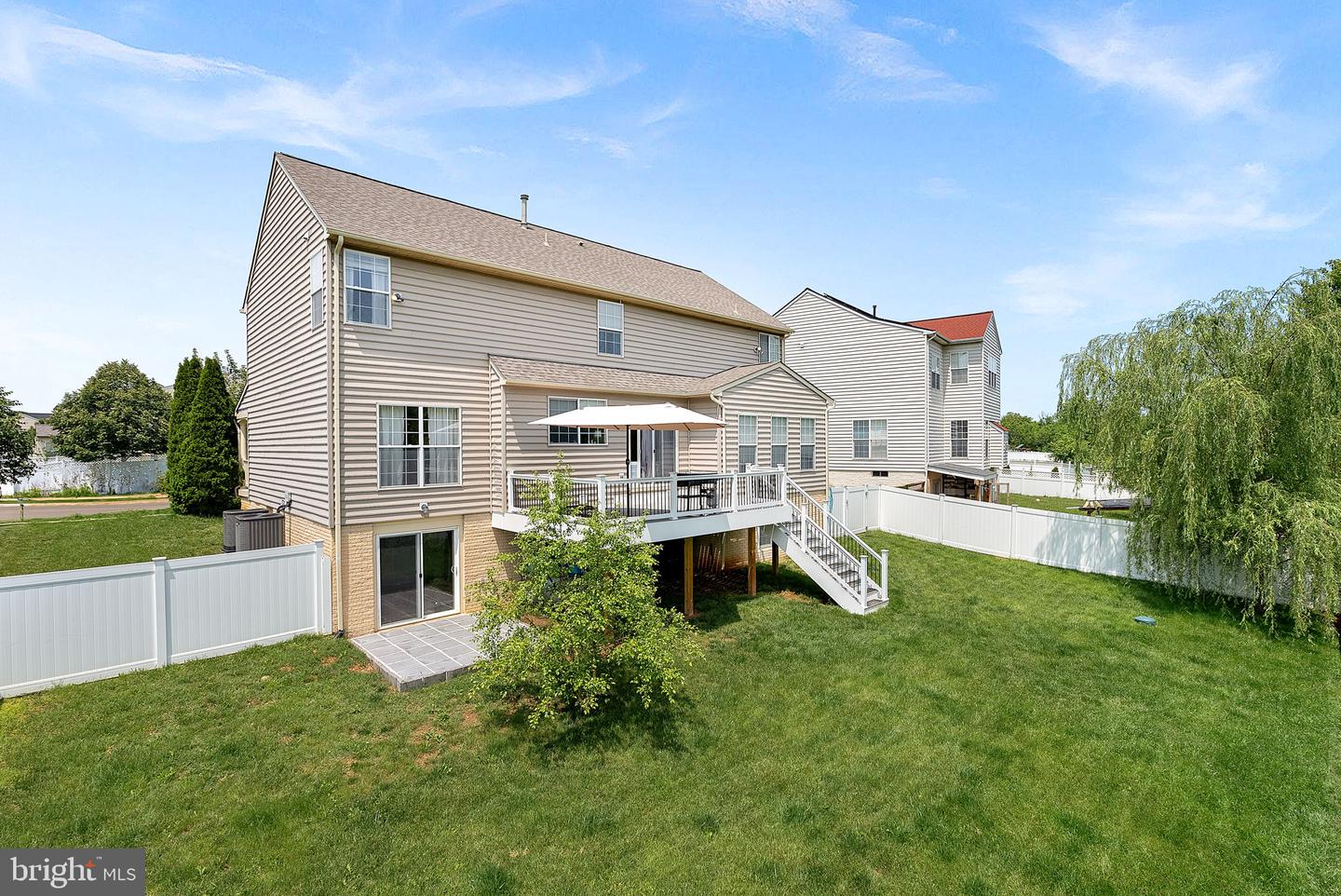 10799 Reynard Fox Ln Property Photo 28
