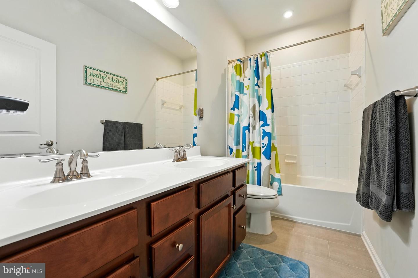 7602 Hancock St Property Photo 25