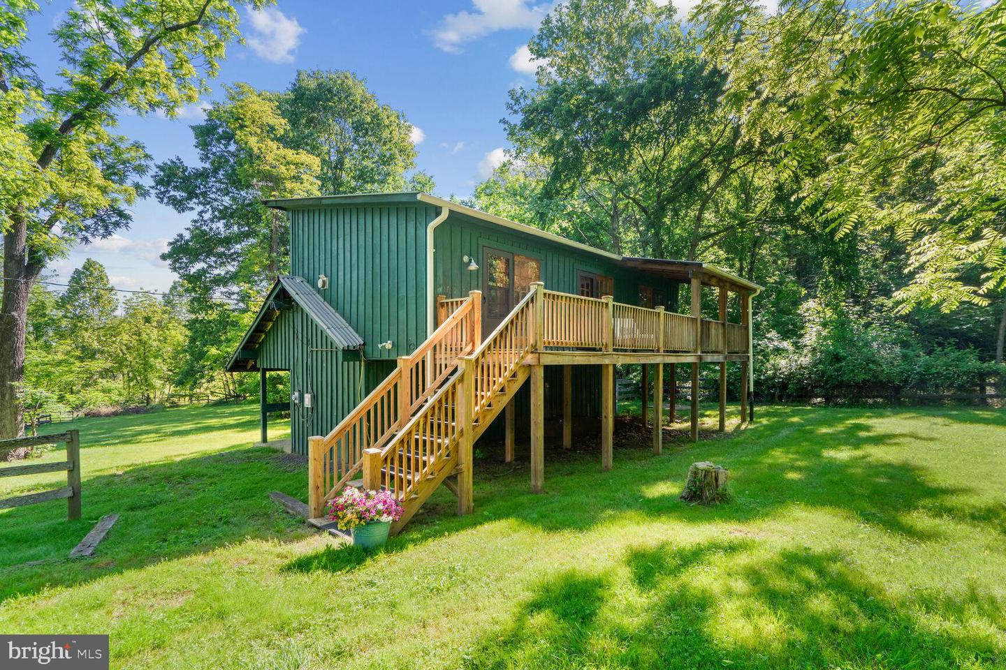 VAFQ2017654 Property Photo 1