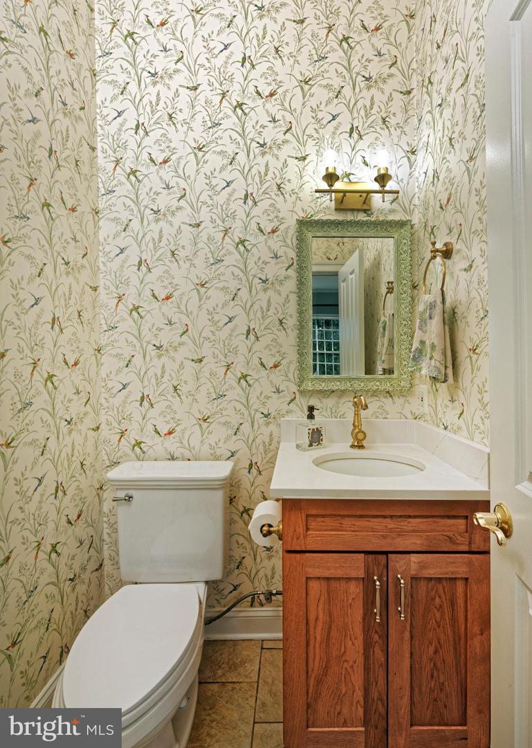 6951 Hilltop Ln Property Photo 21
