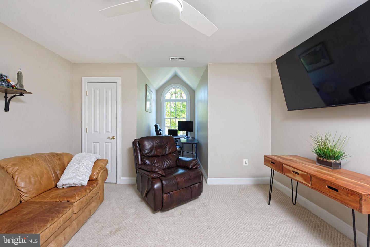 6951 Hilltop Ln Property Photo 32