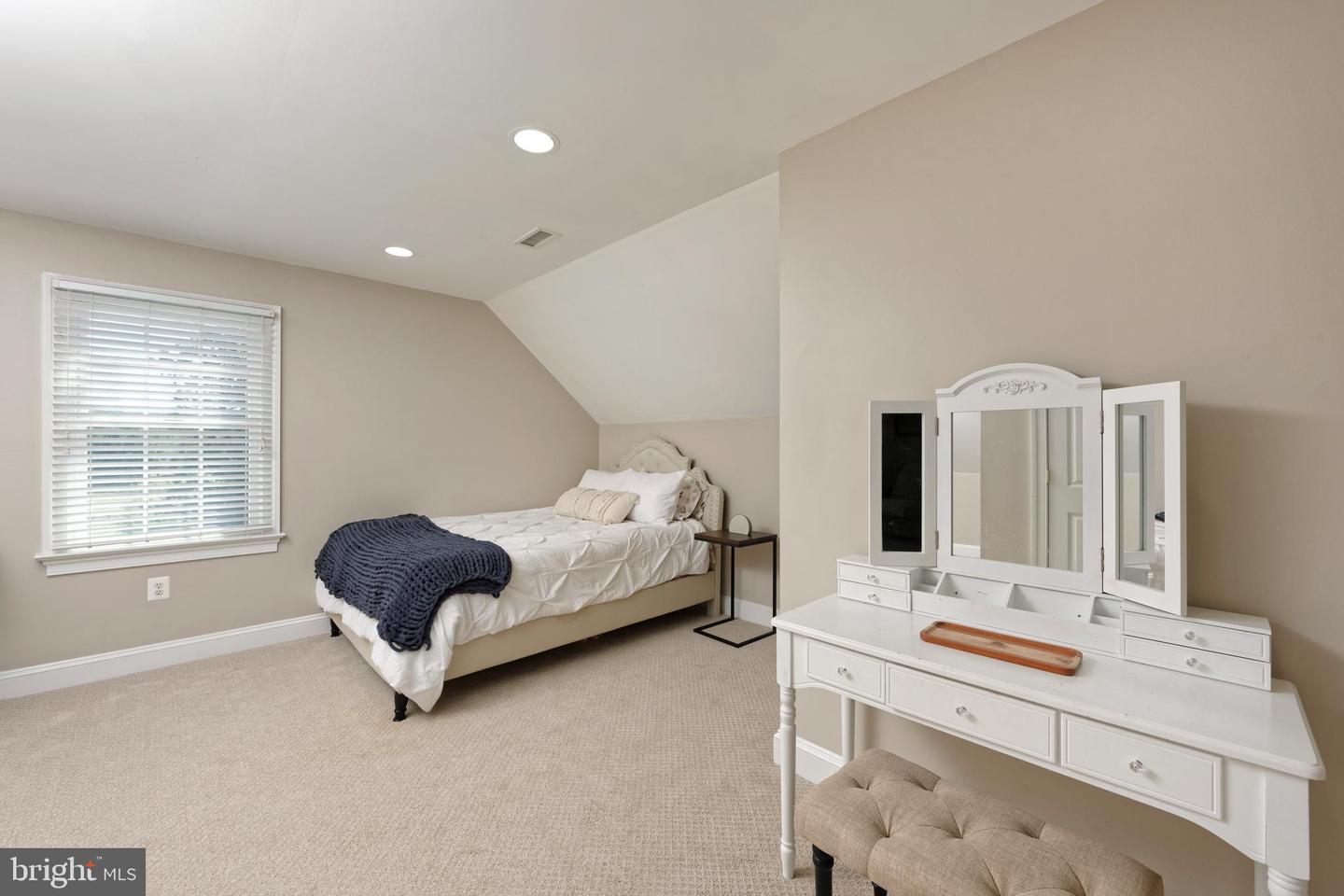 6951 Hilltop Ln Property Photo 37