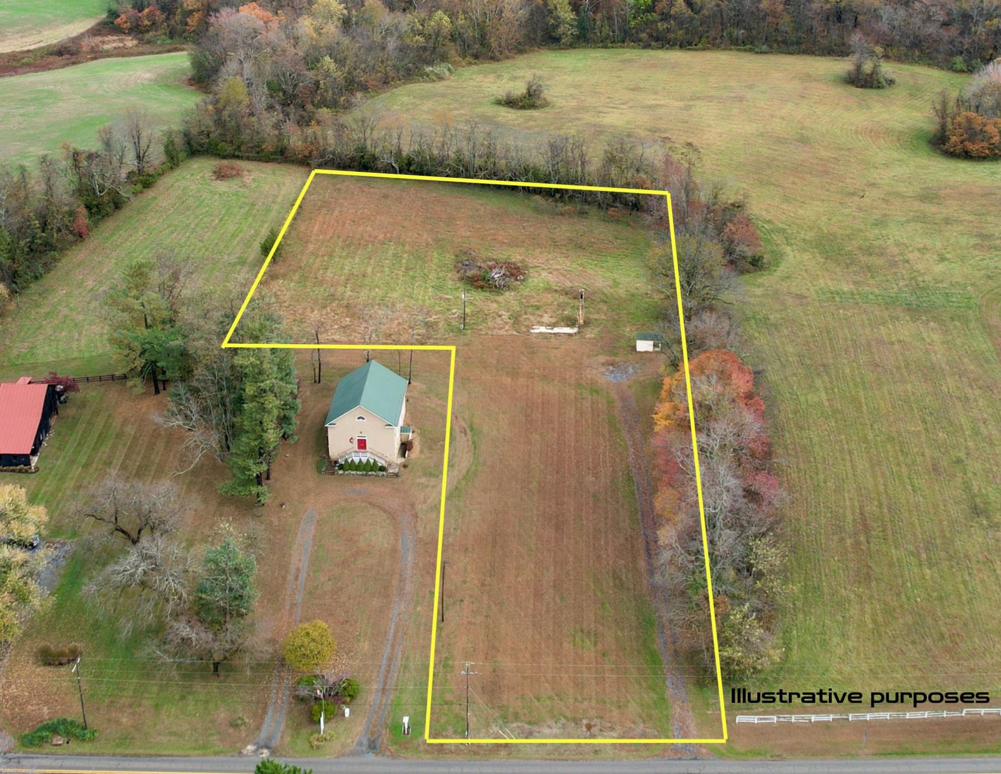 7035 Leeds Manor Property Photo 1