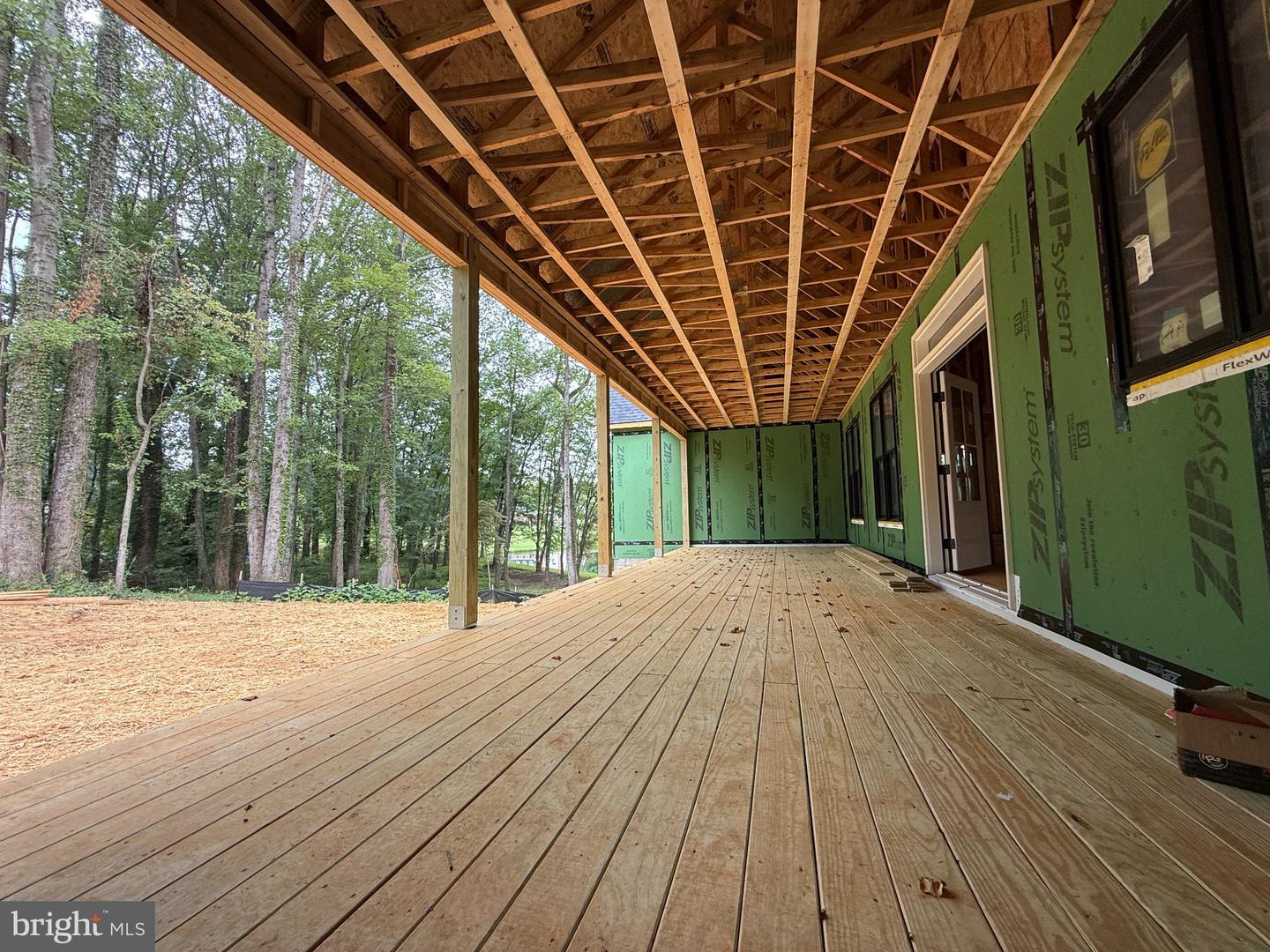 8186 Meetze Property Photo 1