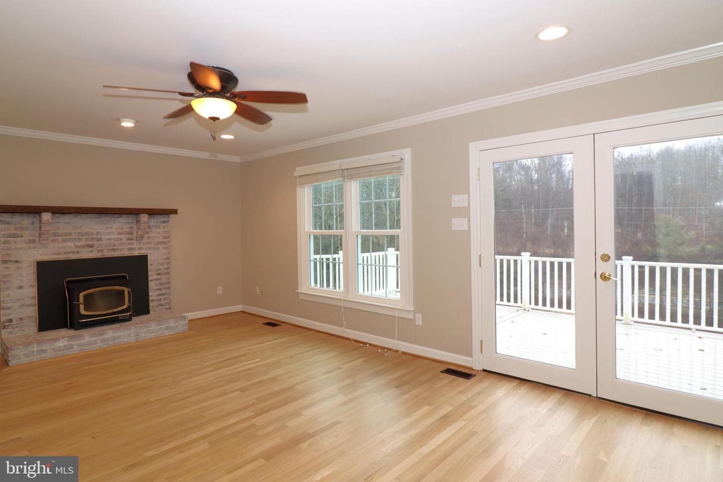 6885 Walnut Heights Dr Property Photo 27