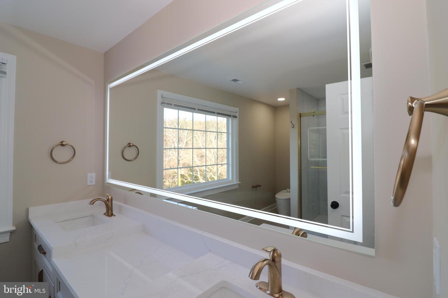 6885 Walnut Heights Dr Property Photo 40
