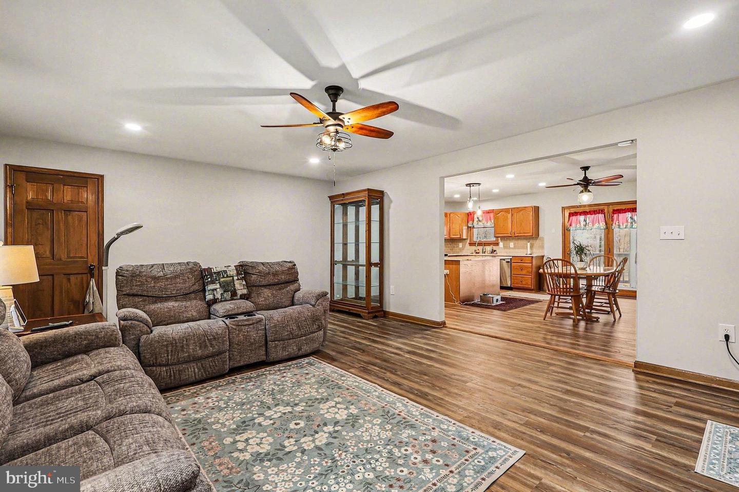 8318 Diamond Hill Rd Property Photo 9