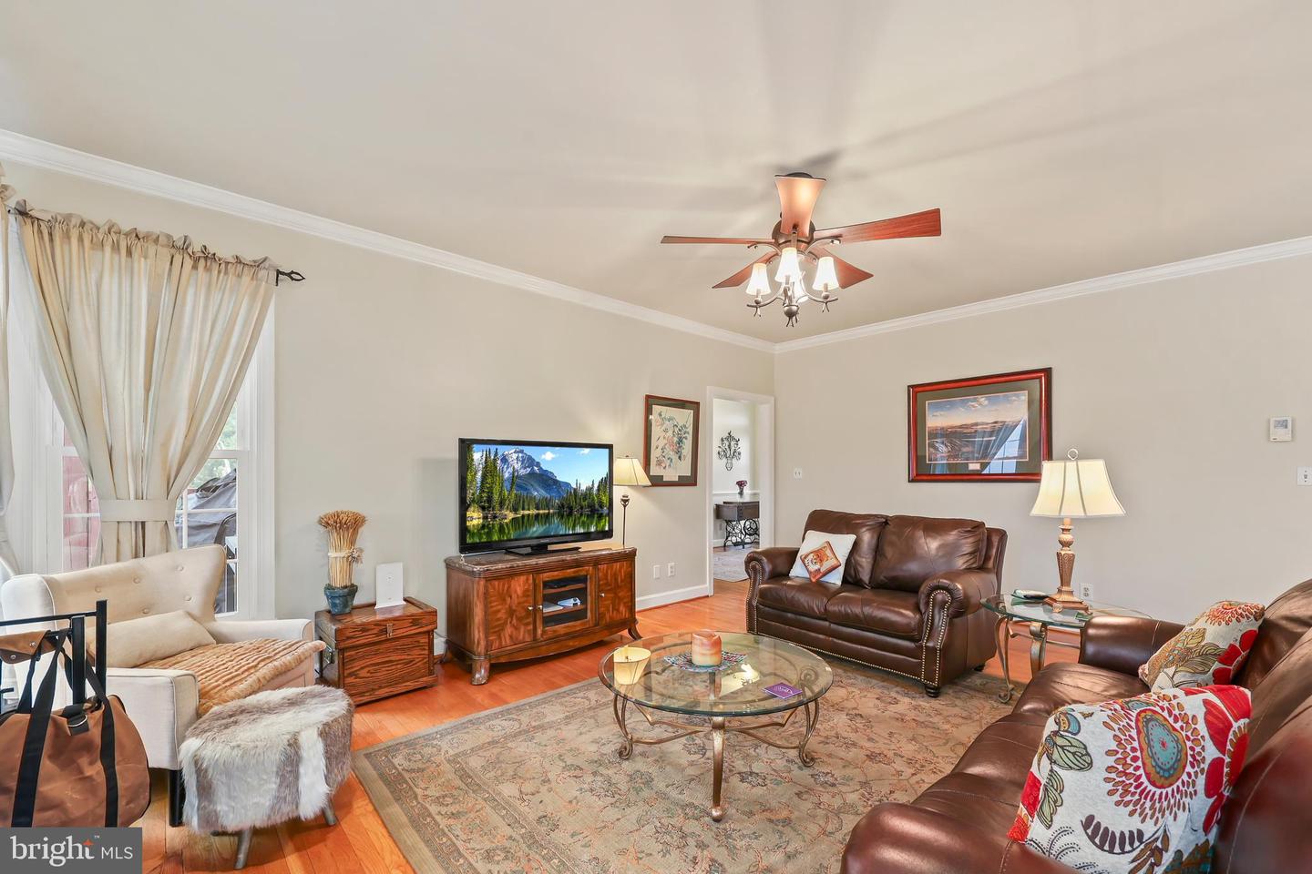 9393 Briar Ln Property Photo 21