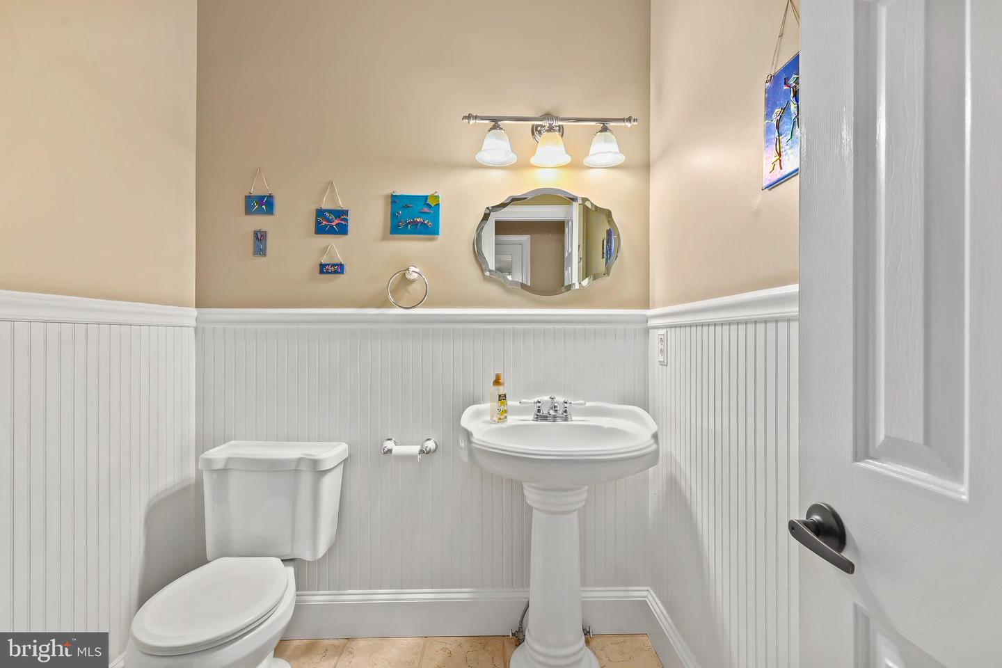 9393 Briar Ln Property Photo 24