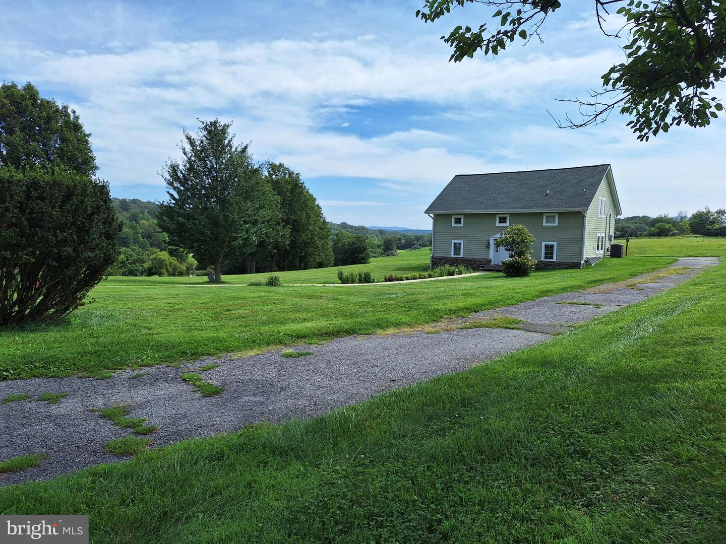 2254 Winchester Property Photo 1