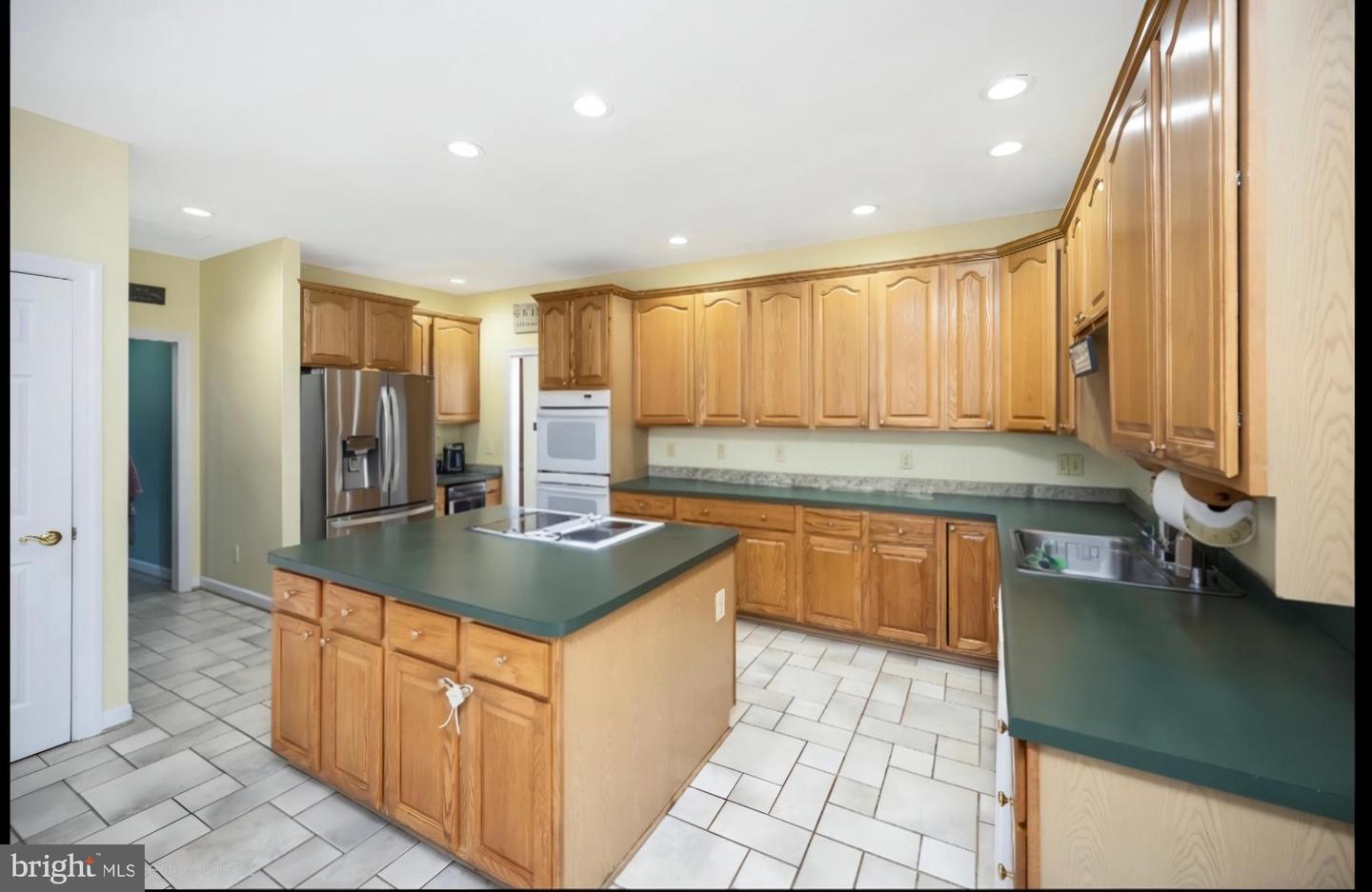 5823 Sumerduck Rd Property Photo 6