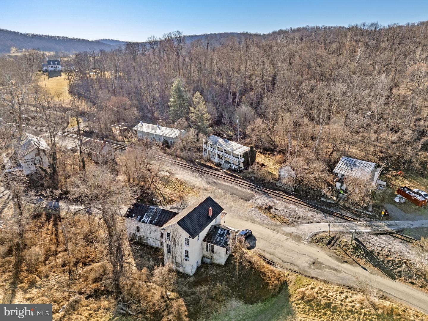 3229 Railstop Rd Property Photo 1