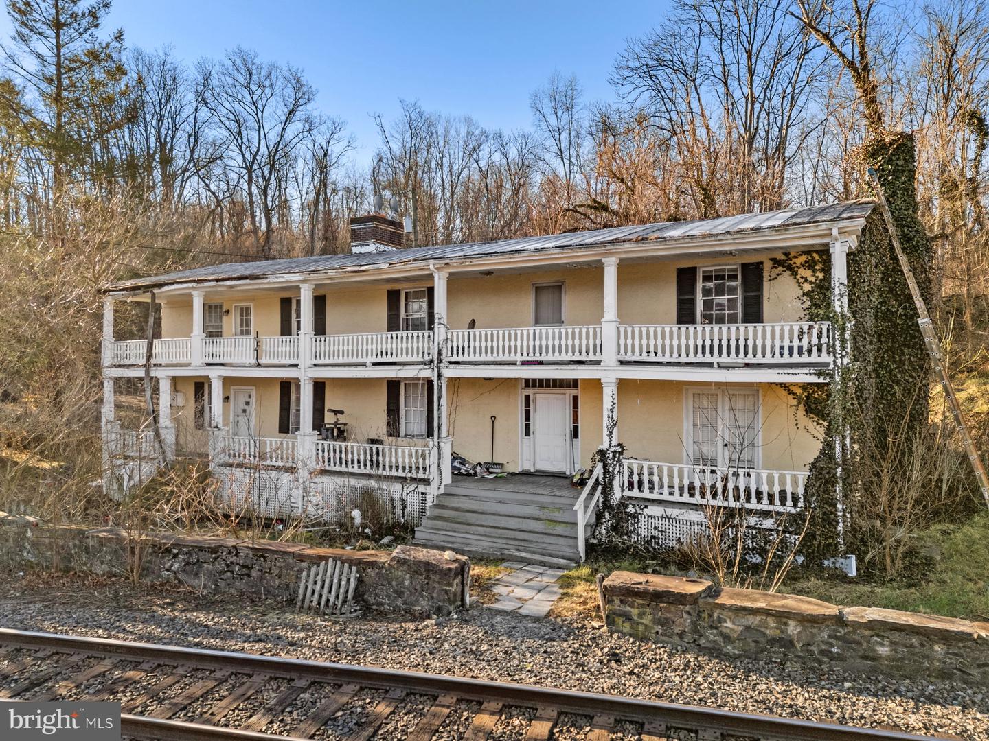 3229 Railstop Rd Property Photo 6