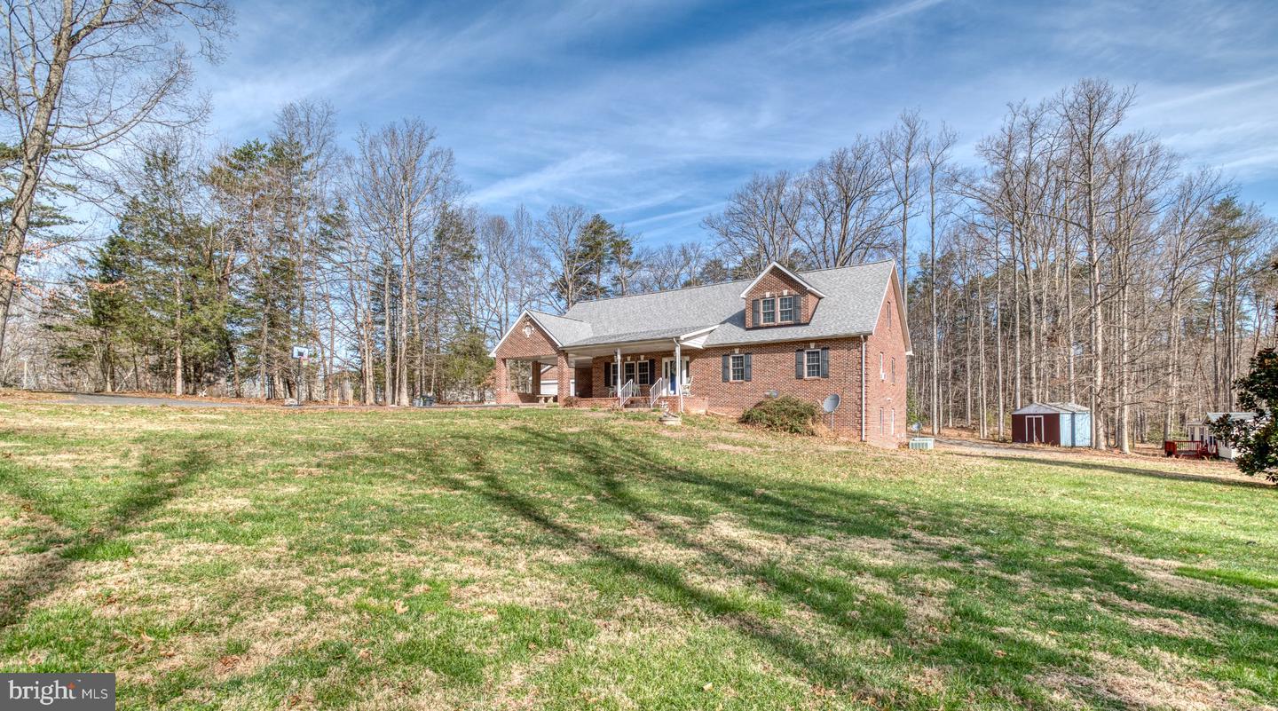 3220 Courtney School Rd Property Photo 6