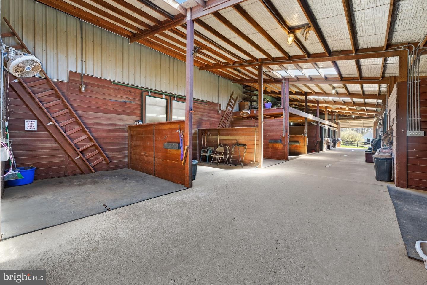 7453 Opal Rd Property Photo 37