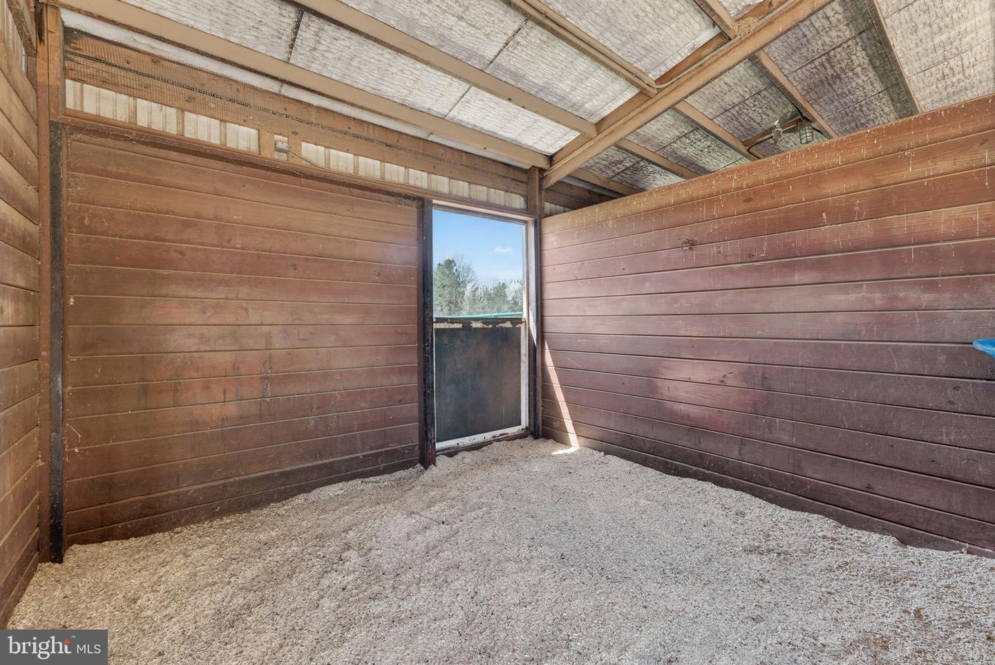 7453 Opal Rd Property Photo 44