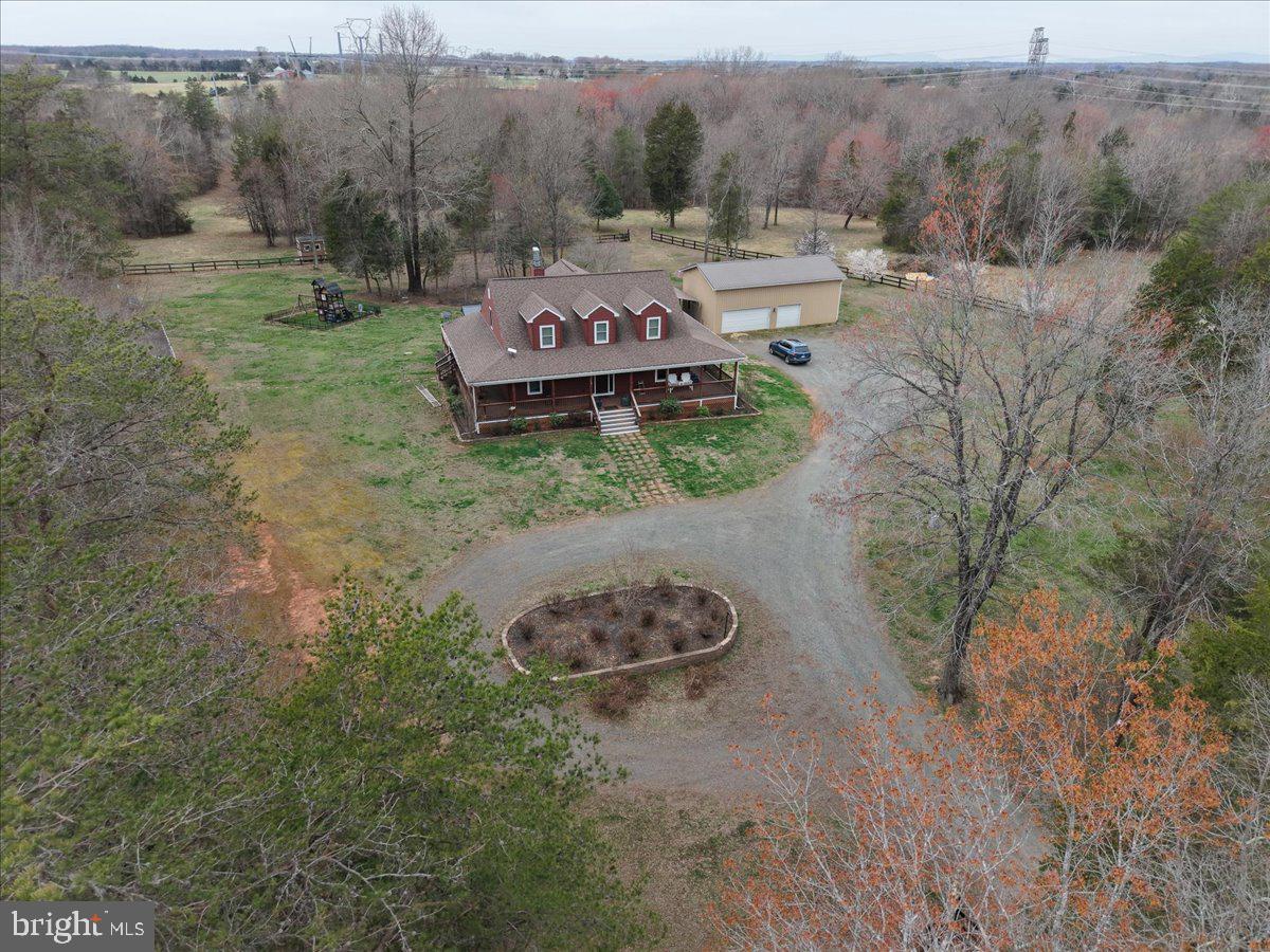 2113 Courthouse Rd Property Photo 2