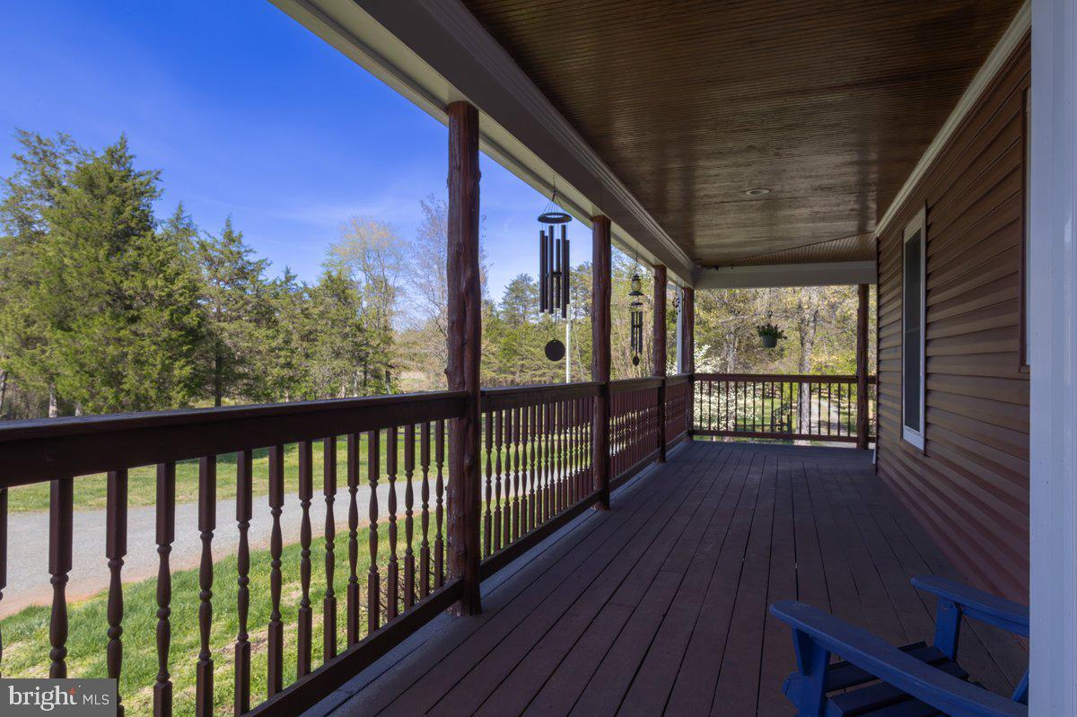2113 Courthouse Rd Property Photo 4