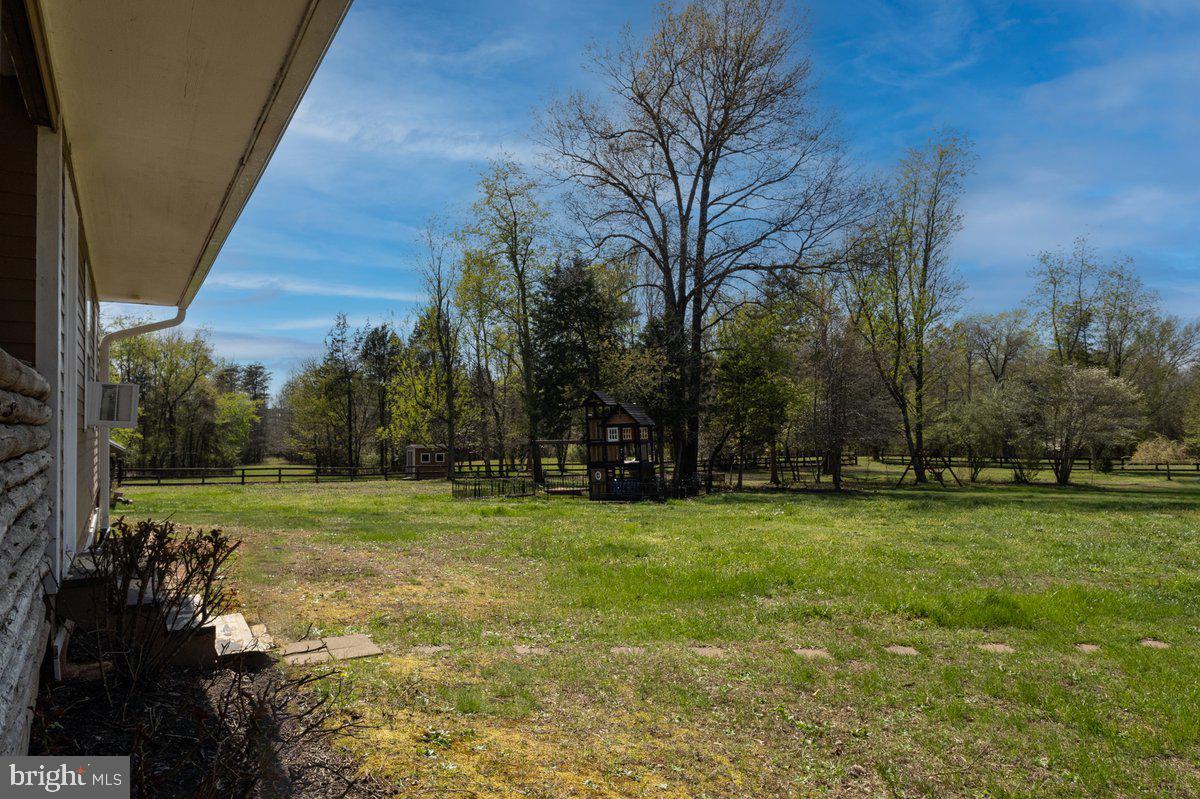 2113 Courthouse Rd Property Photo 10