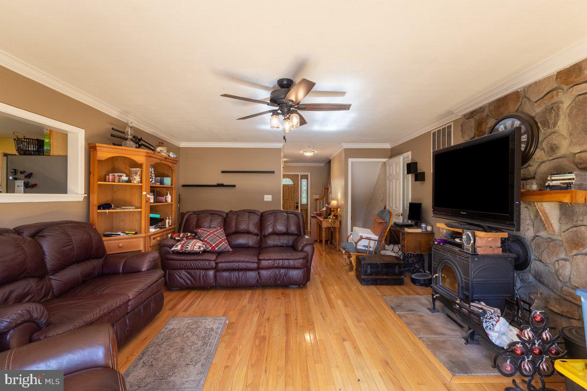 2113 Courthouse Rd Property Photo 18