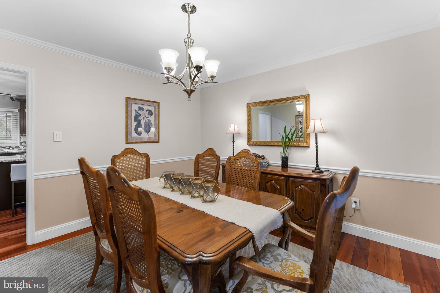 5732 Pond View Ln Property Photo 16