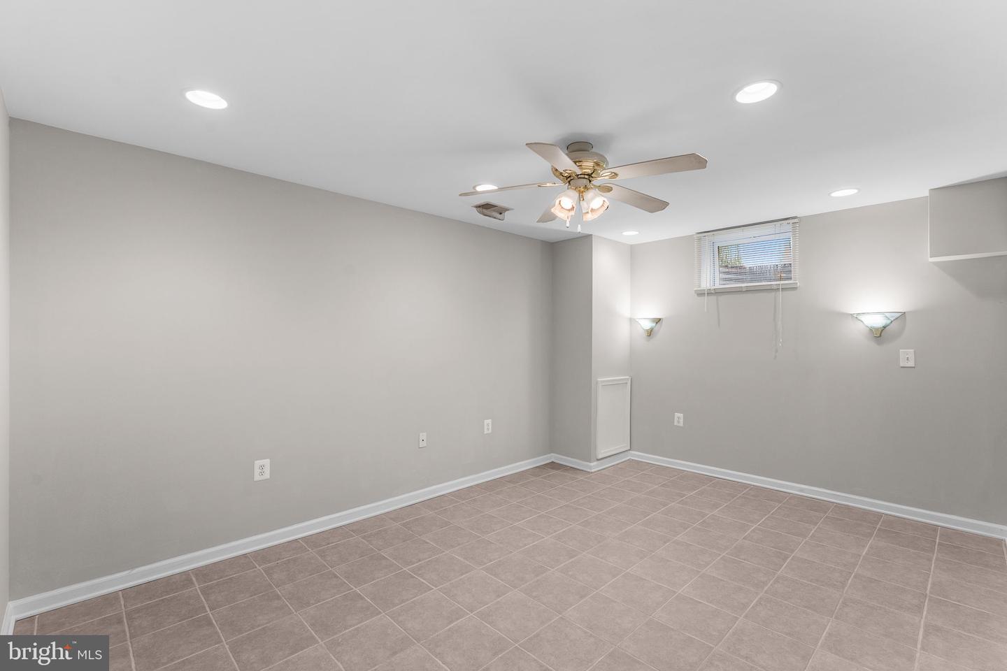 5732 Pond View Ln Property Photo 46