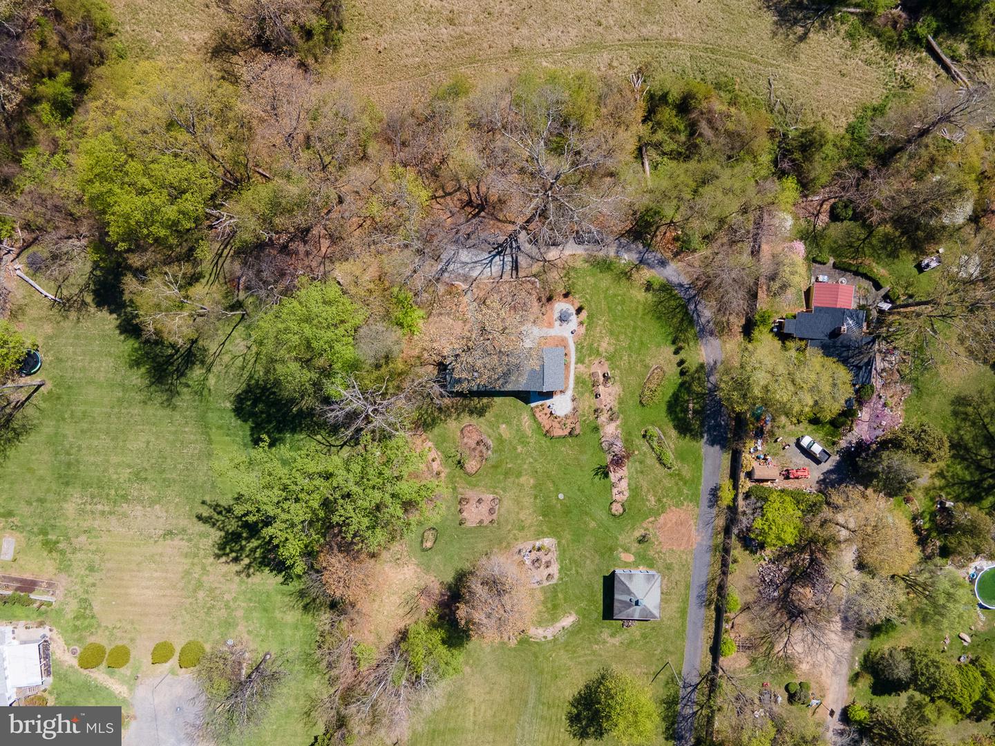 2675 & 2681 Halfway Rd Property Photo 20