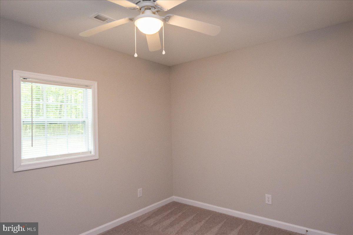 12350 Roselawn Ln Property Photo 19
