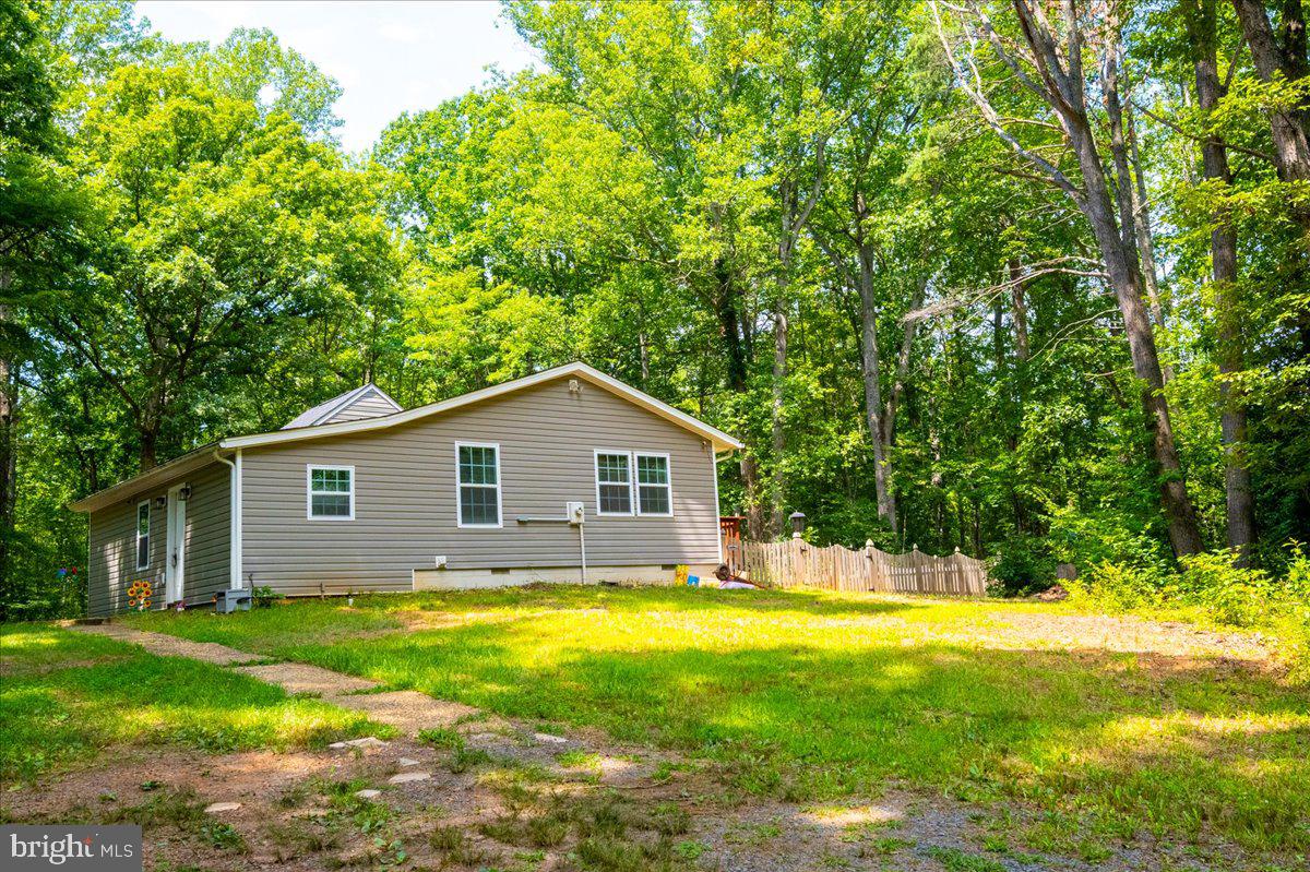 12350 Roselawn Ln Property Photo 24