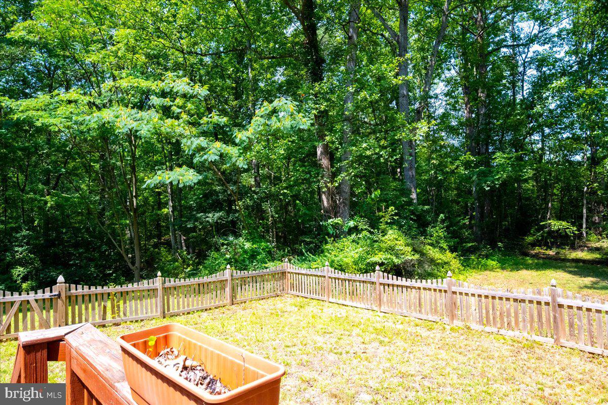 12350 Roselawn Ln Property Photo 30