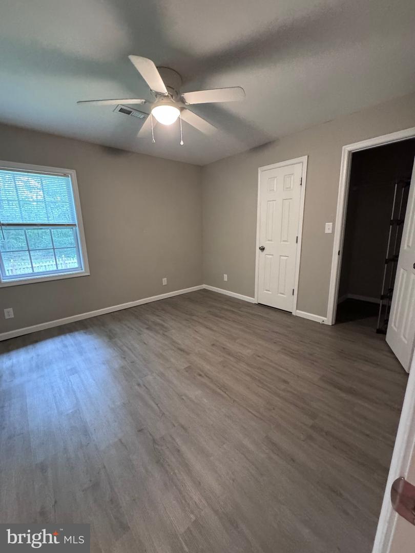 12350 Roselawn Ln Property Photo 39