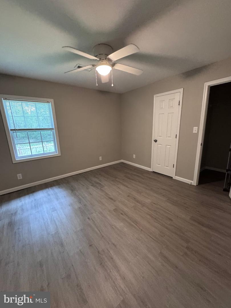12350 Roselawn Ln Property Photo 40