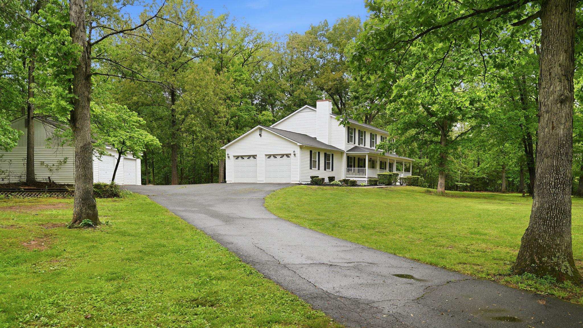 10550 Brent Town Rd Property Photo 2